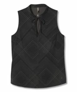 Women's Spotless Traveler Tank By Royal Robbins