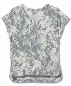 Women's Bergen Pullover S/S By Royal Robbins