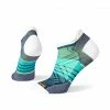 ACCESSORIES Women's Run Zero Cushion Stripe Low Ankle Socks By Smartwool