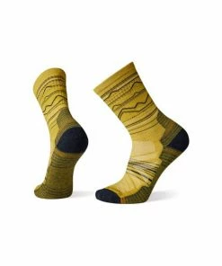 Hike Light Cushion Mountain Range Pattern Crew Socks By Smartwool ACCESSORIES
