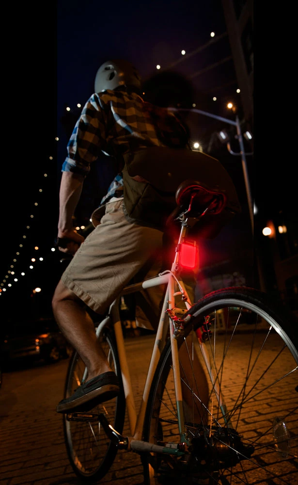 New π TraveLight 135 By BioLite π 10 TraveLight 135 By BioLite