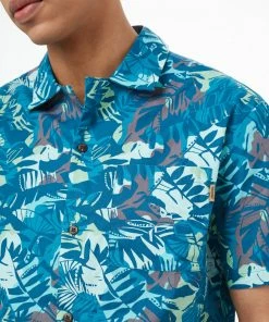 Men's Quartz Short Sleeve Button Up By TenTree
